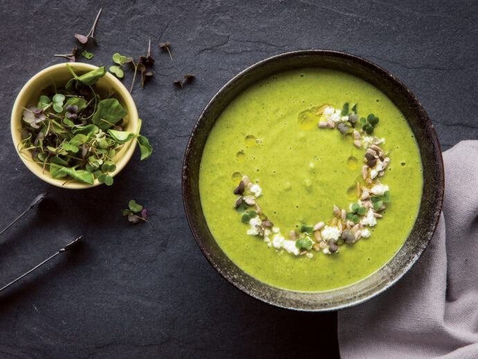 Roasted-Broccoli-Microgreen-Soup-CK7B1066-3-690x518 (1).jpg