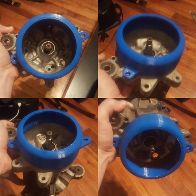 Engine cover is finished printing! Hopefully @spritze11 likes it

#honda #hobbit #pa50 #camino #reedblock #moped #mopedarmy #design #3dprint #2stroke #render #print #brap #variated