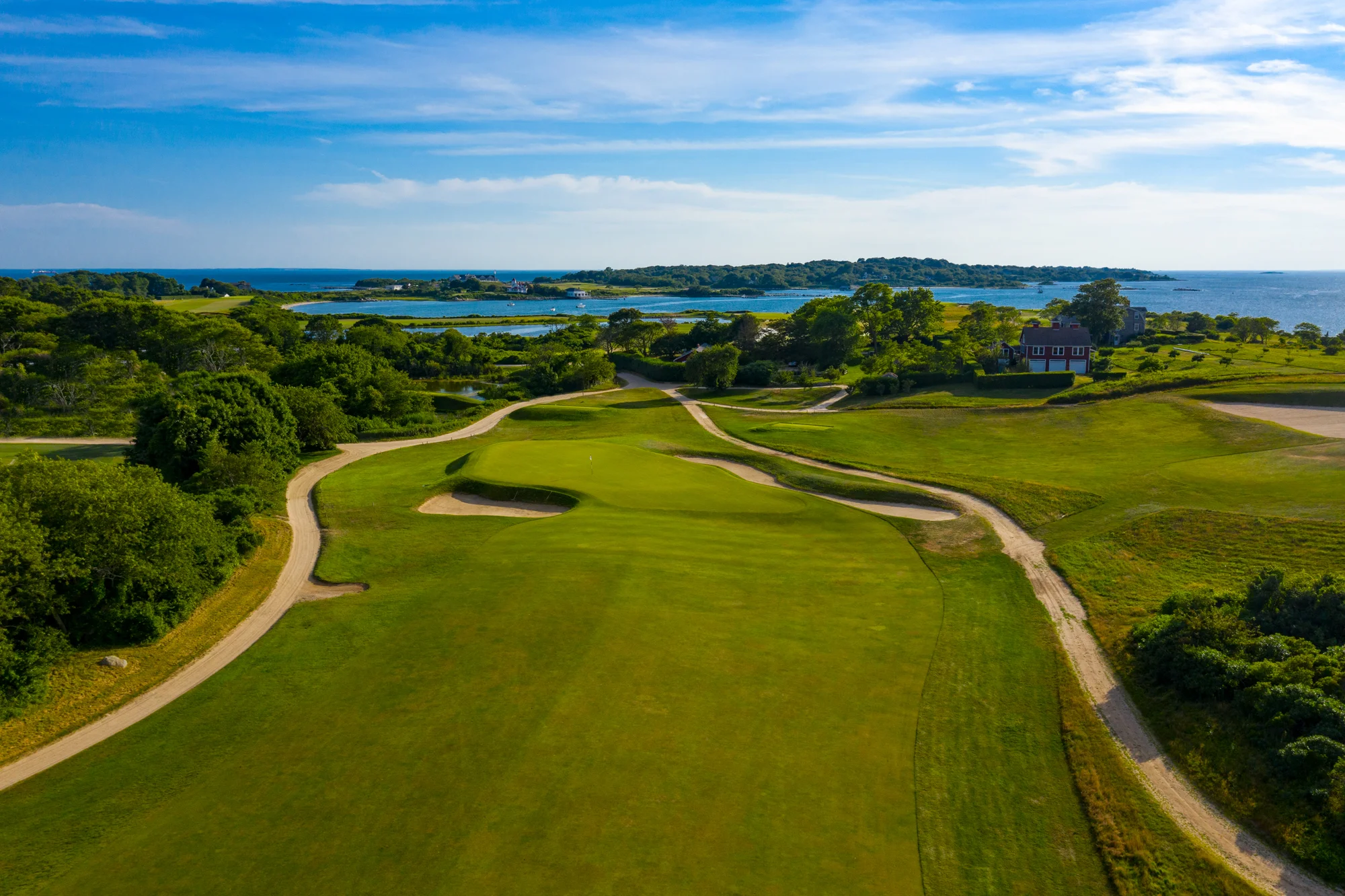 The “Road Hole” #8 at Fishers Island Club.