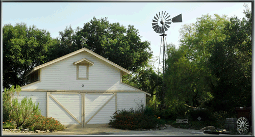 SCH-CarriageHouseMain.gif