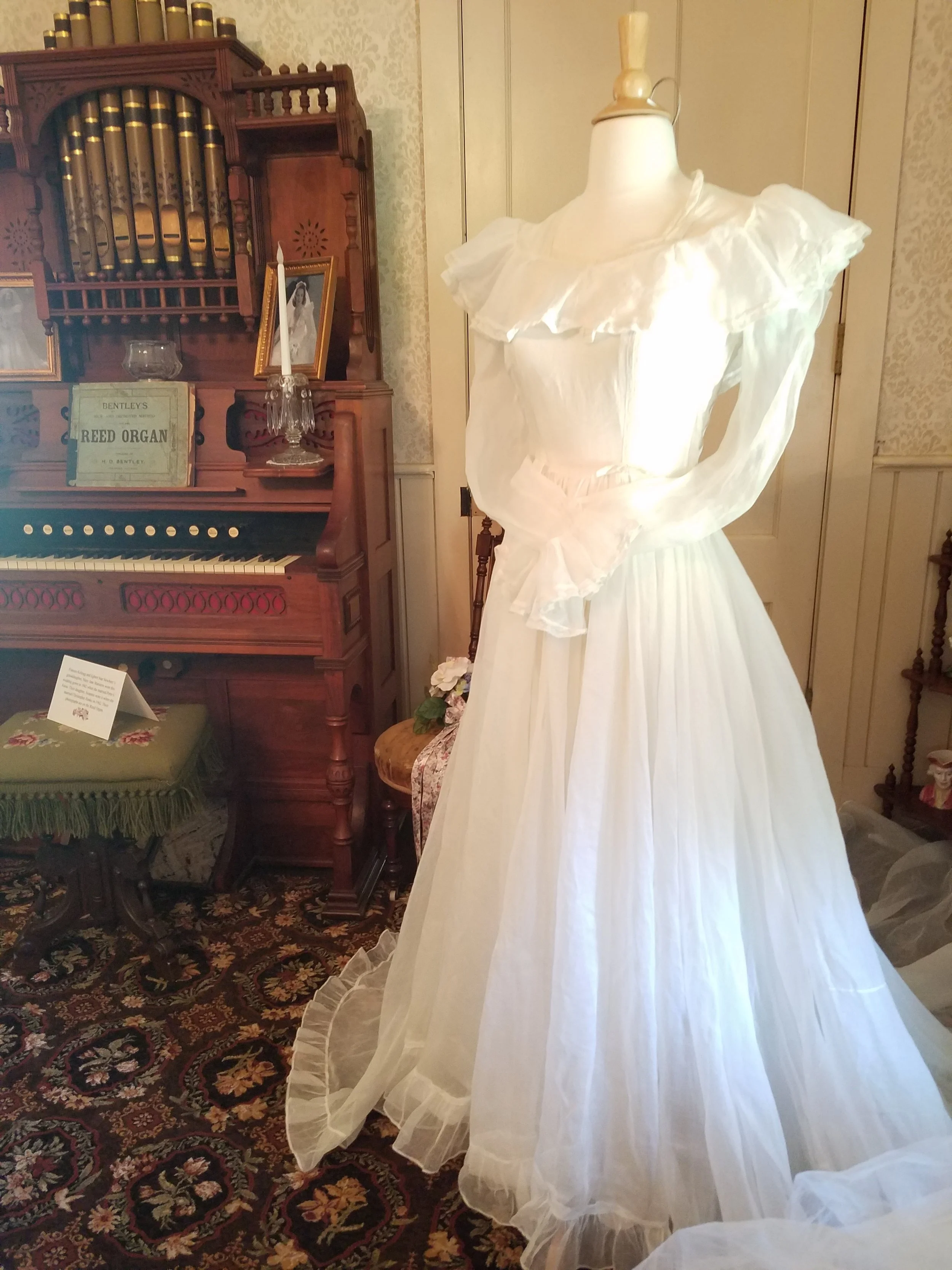 white wedding.jpg