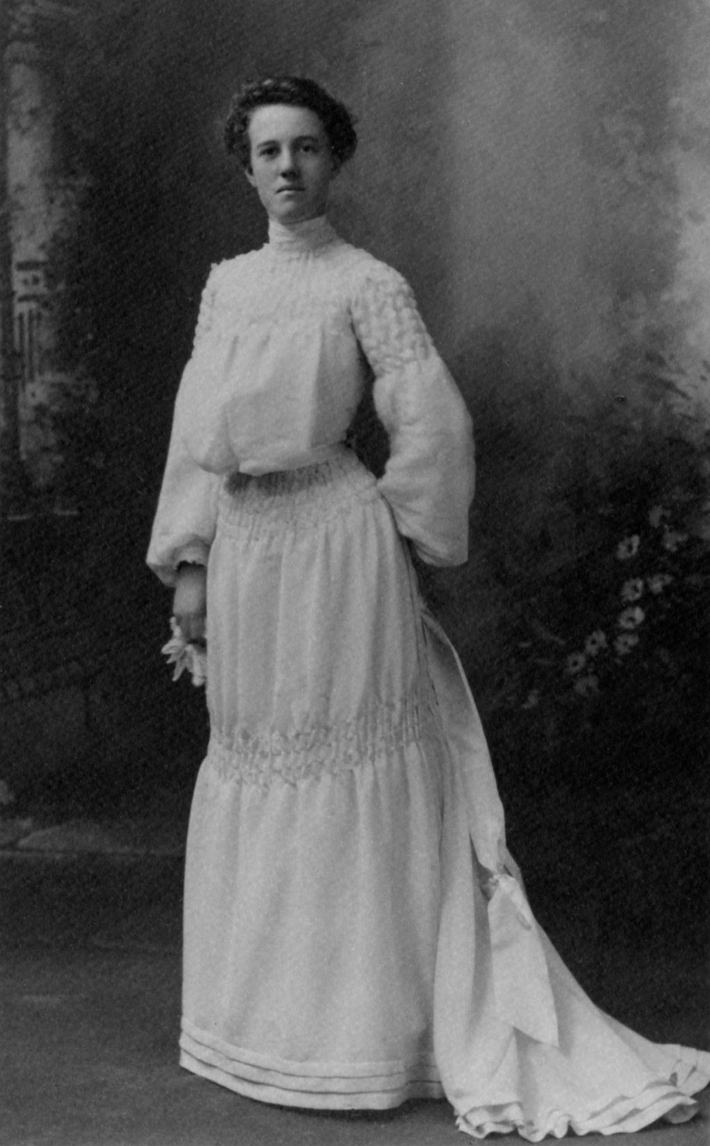  Jessie Hill Thomson Hunt at her wedding in 1903