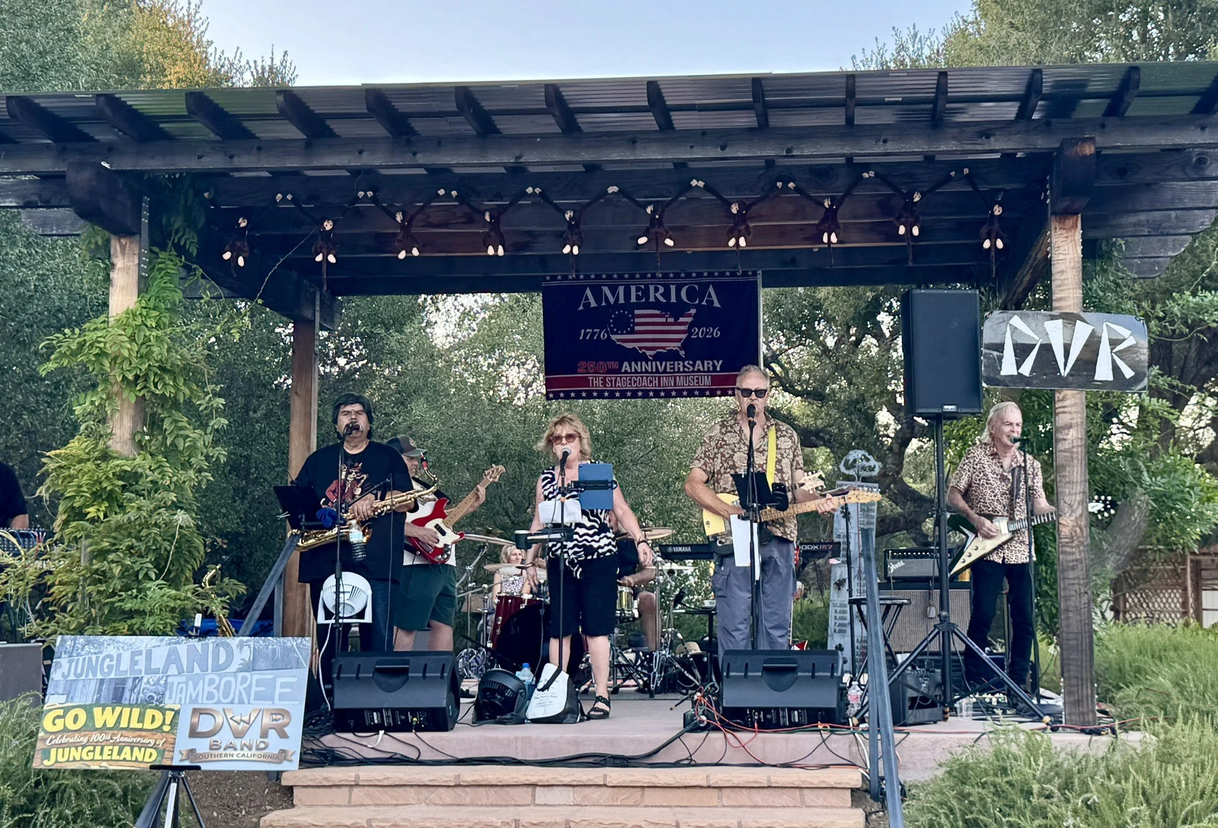 DVR Band