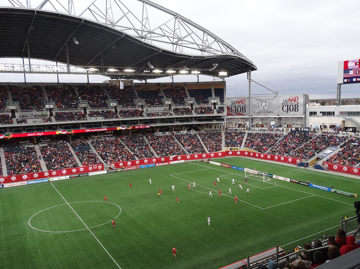 CanadaWNT Vs. USWNT (2015). Image Courtesy: Krazytea CC BY-SA 3.0