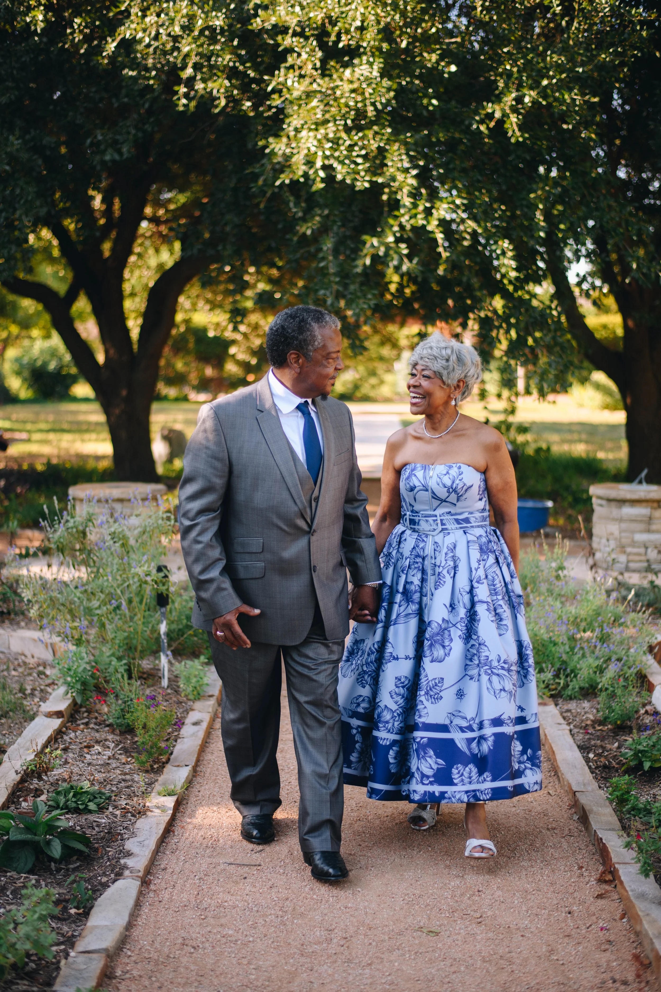 ELAINE AND CLARANCE FOR THE SITE-2.jpg