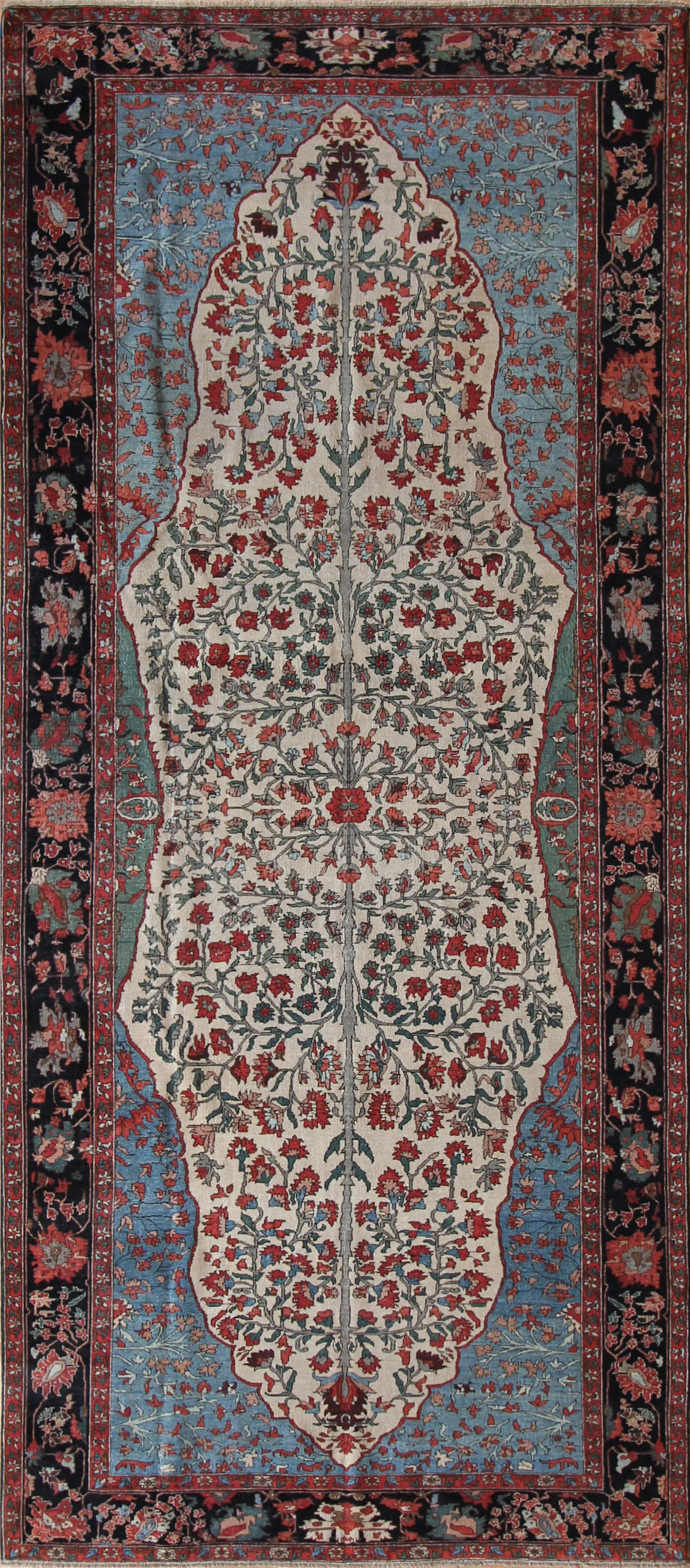 755 Ferrahan Sarouk, woven in India with Turkish Wool, 4'11''x11'2''