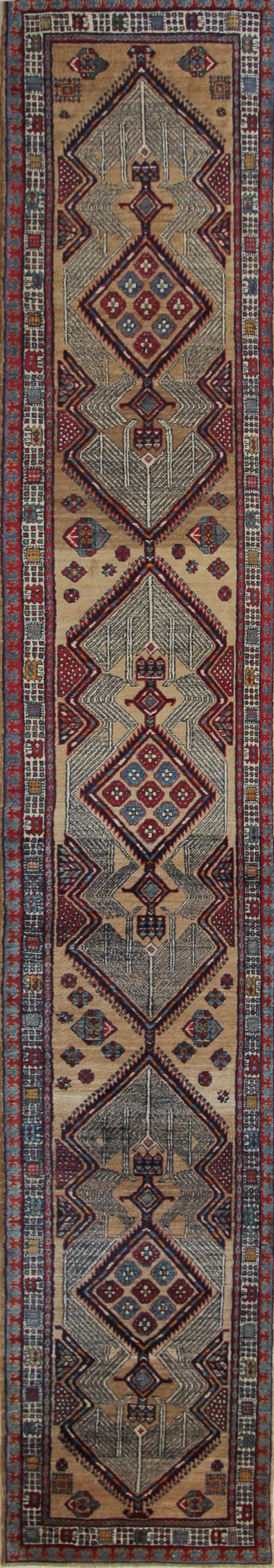 811 Antique Serab 3'x17'