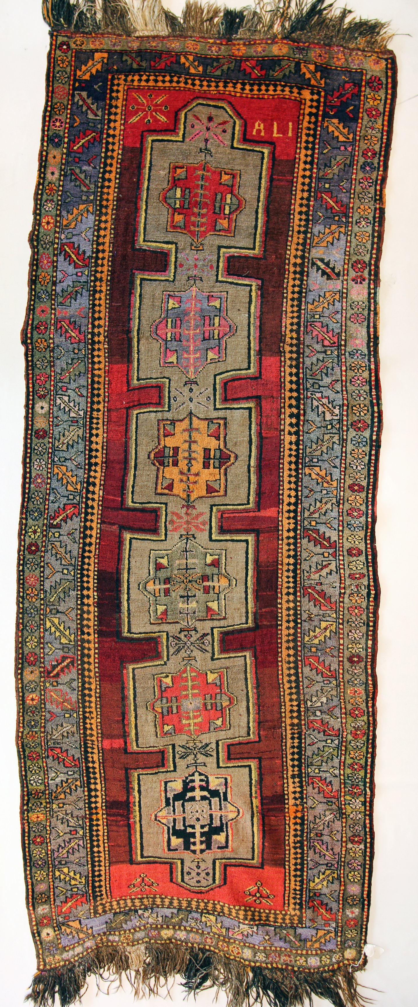46 Karabagh, circa 1920, 4'x10'10''