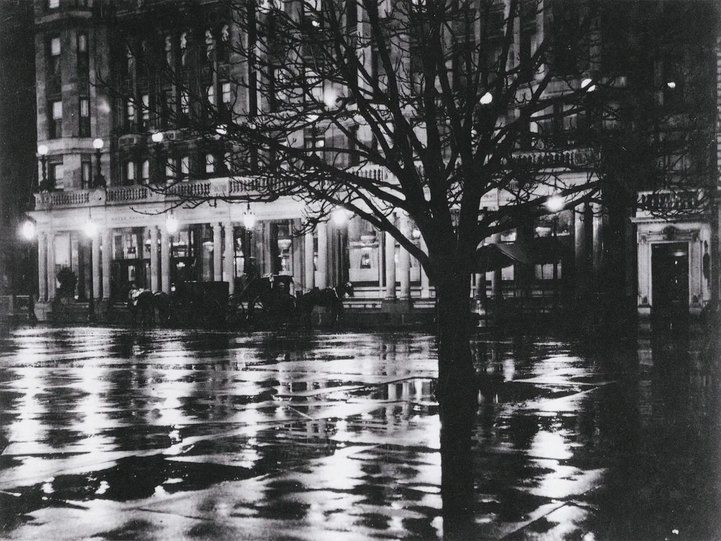 Reflections, night.jpg