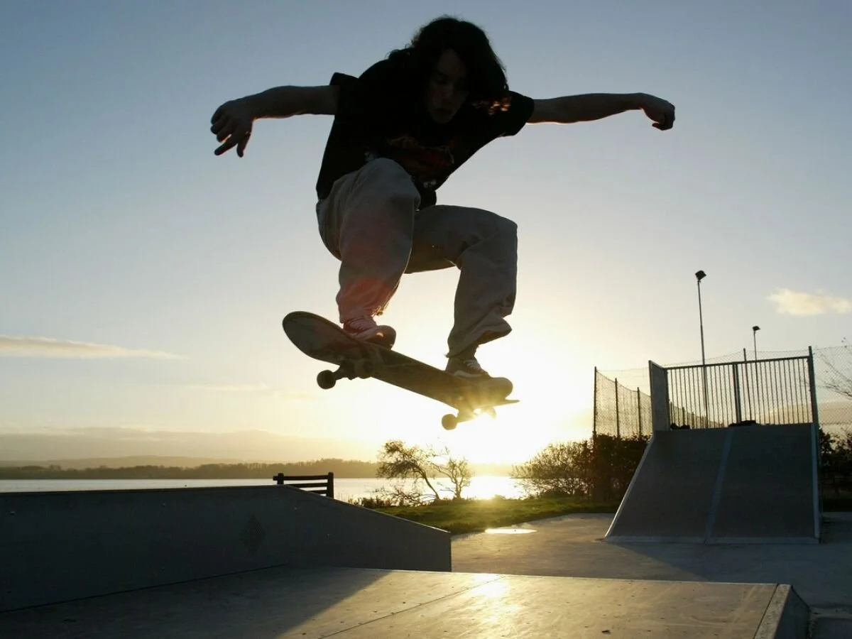 WE SIDEWALK SURFERS, WE SKATEBOARD PIONEERS