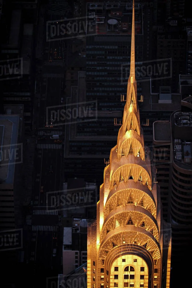 THE CHRYSLER BUILDING AND THE RACE TO THE SKY