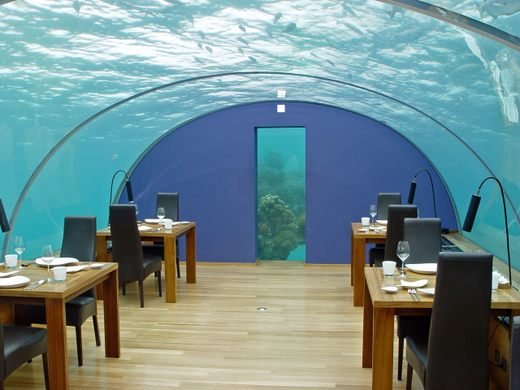 underwaterrestaurant.jpeg