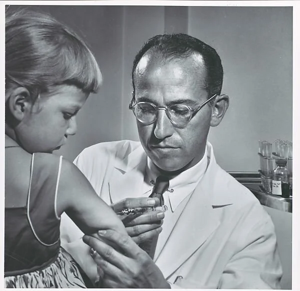 WHEN SCIENCE WENT VIRAL