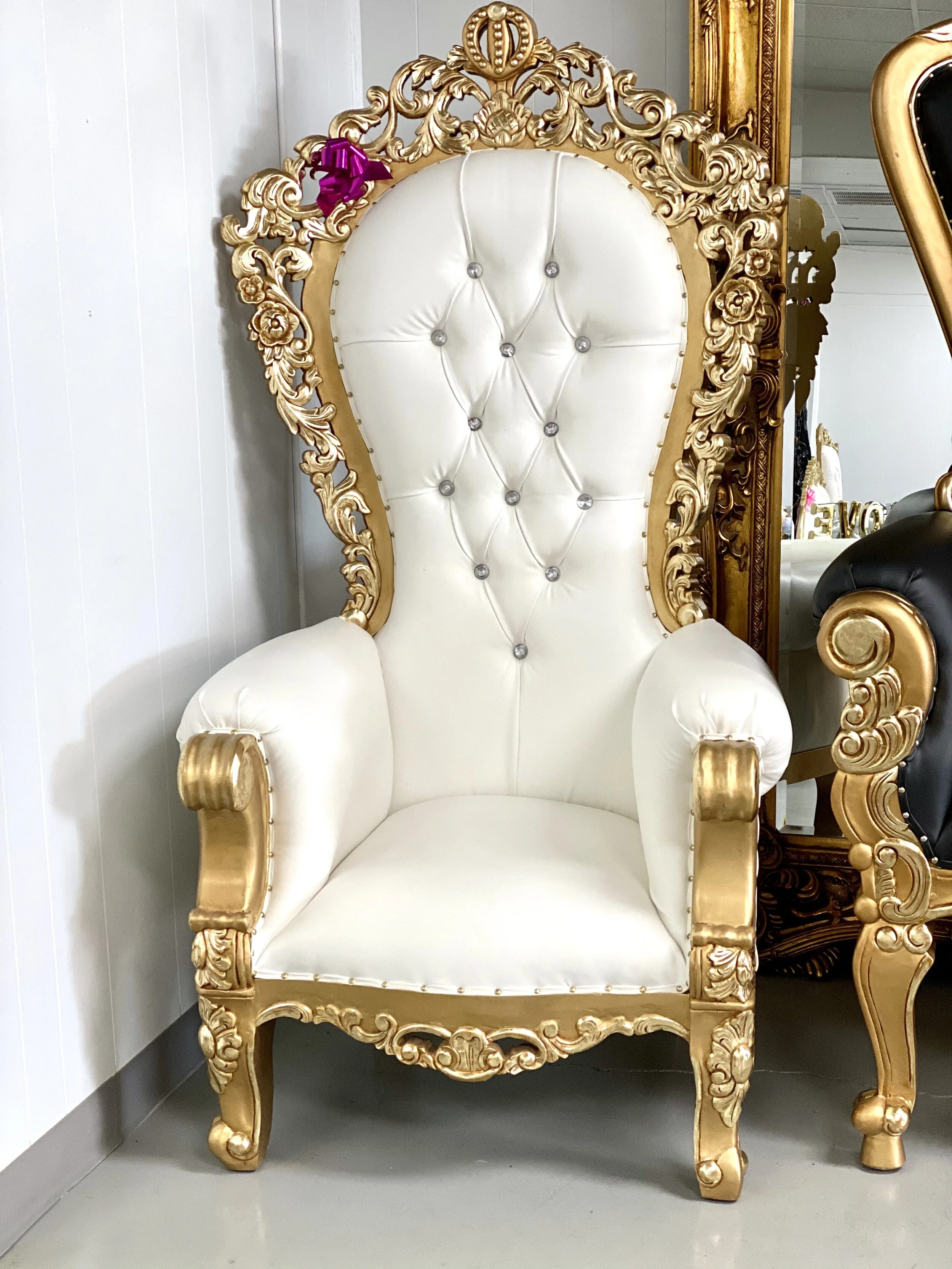 Shop Throne Chairs™ for sale • Chiseled Perfections®