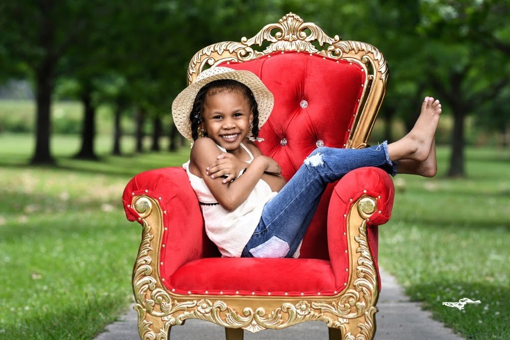 child size throne chair