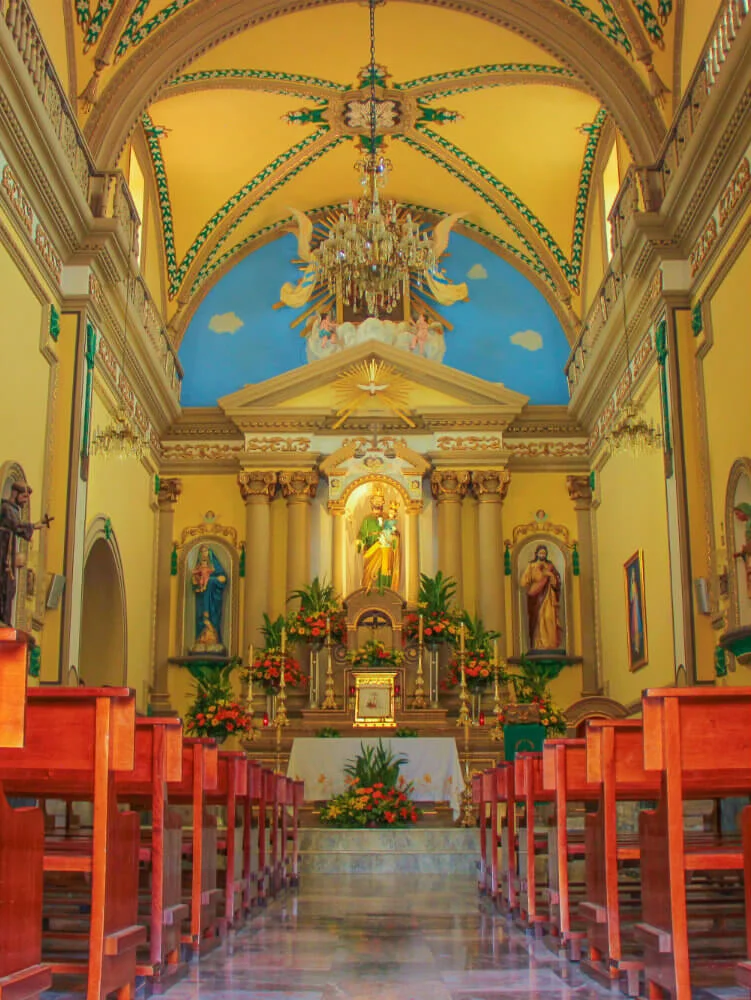 Talpa & Mascota - inside church.jpg