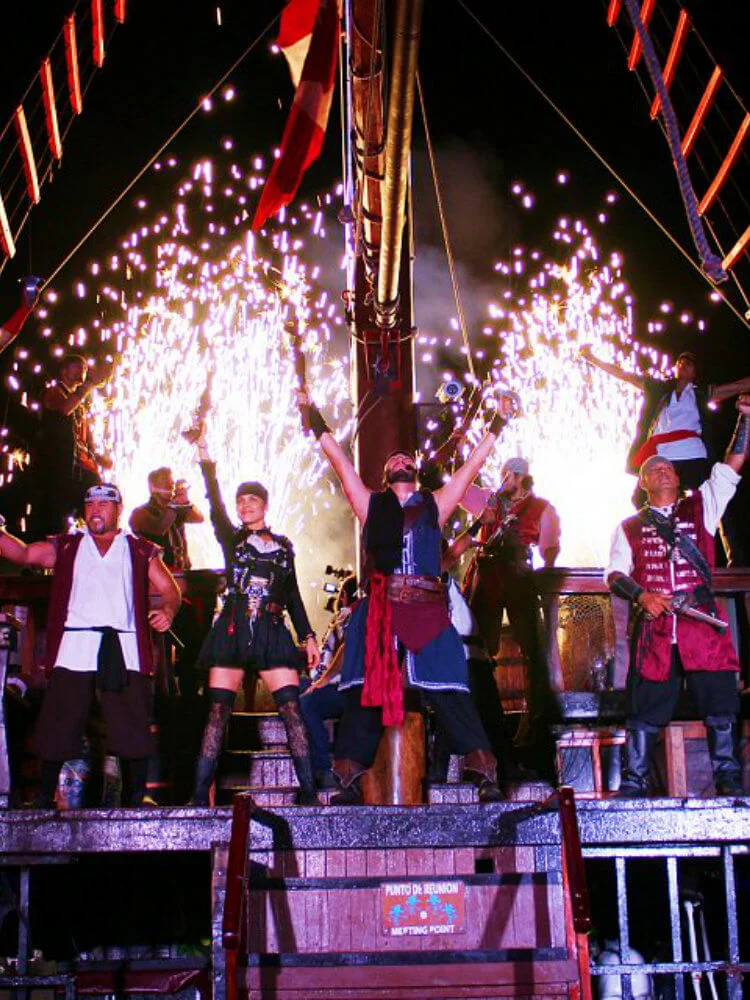 Pirate Ship Night - finale.jpg