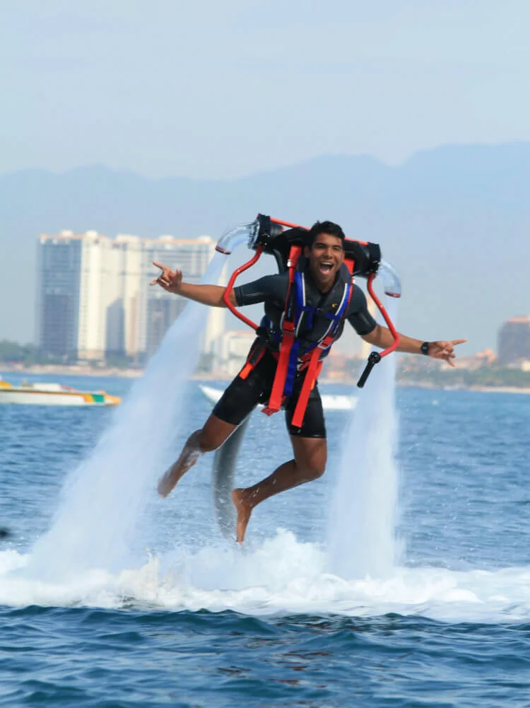 Flyboard - jetpack.jpg
