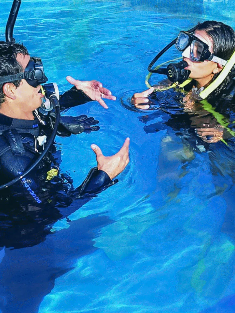Scuba Diver - Pool session.jpg