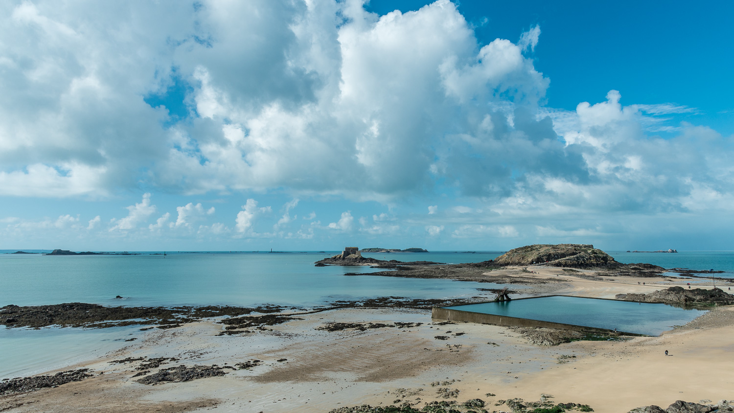 tidal pool saint-malo