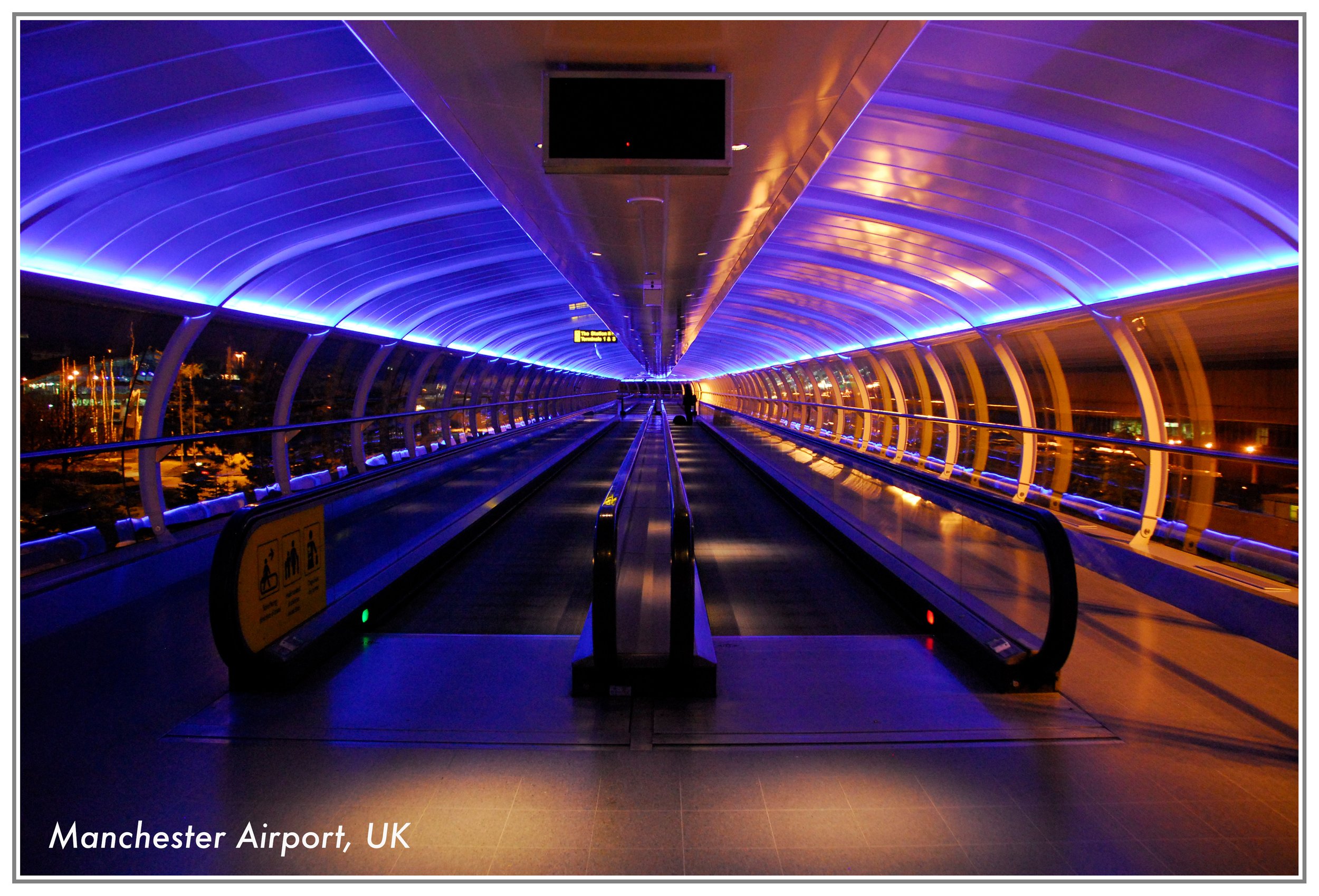 Manchester Airport,UK.jpg