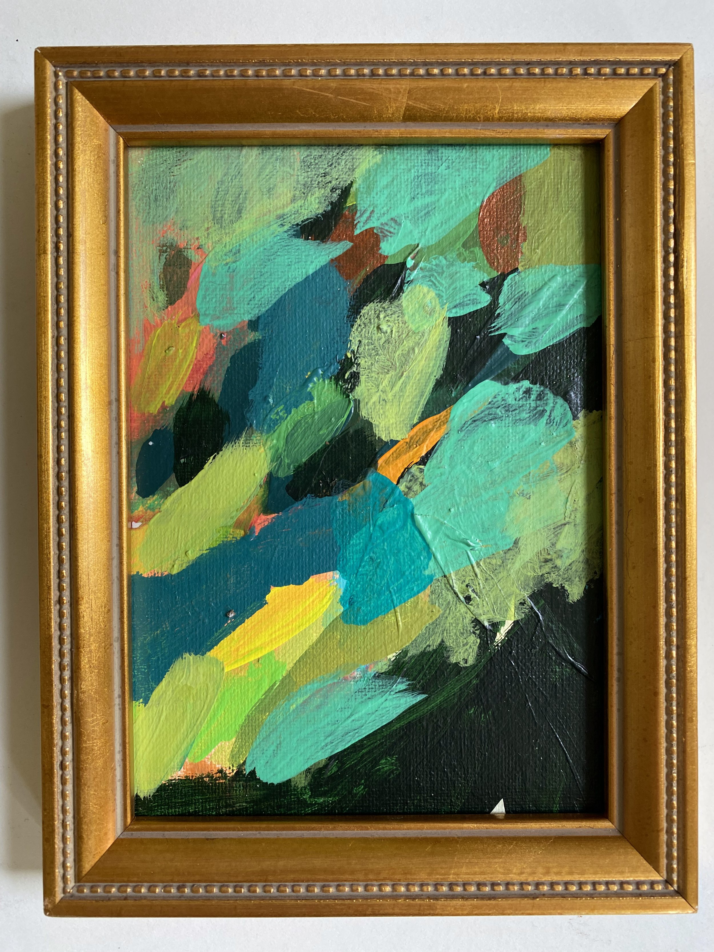 distracting-adjustment-mini-detail-jessalin-beutler.jpg