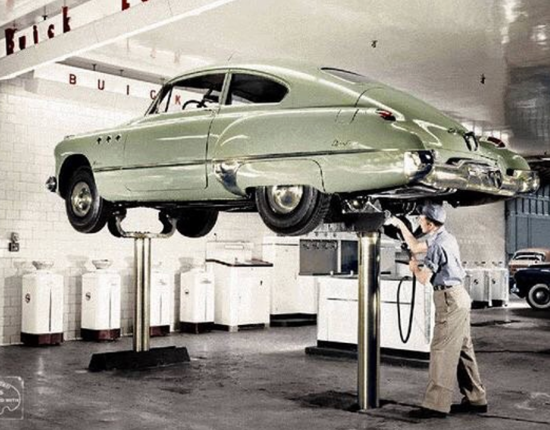 ARO_buick_color.png