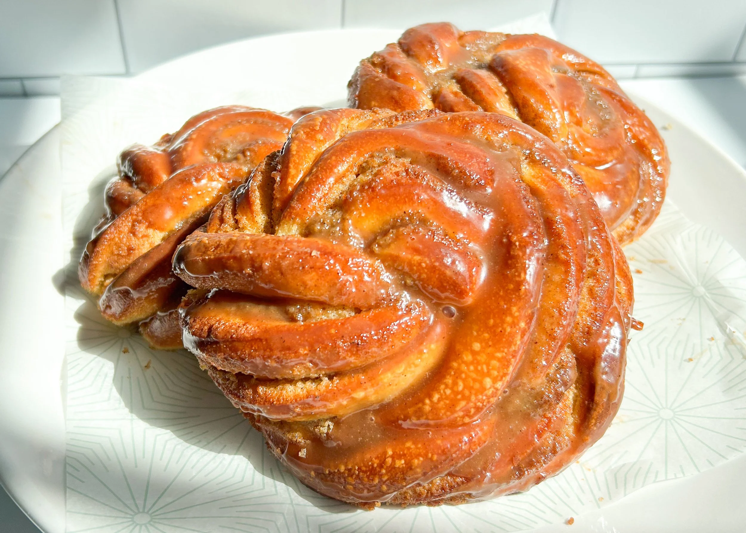 AMIE-Bakery-Cardamom-Buns1.jpg