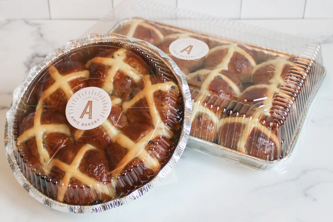 AMIE-Bakery-Hot-Cross-Buns-Packs.jpg