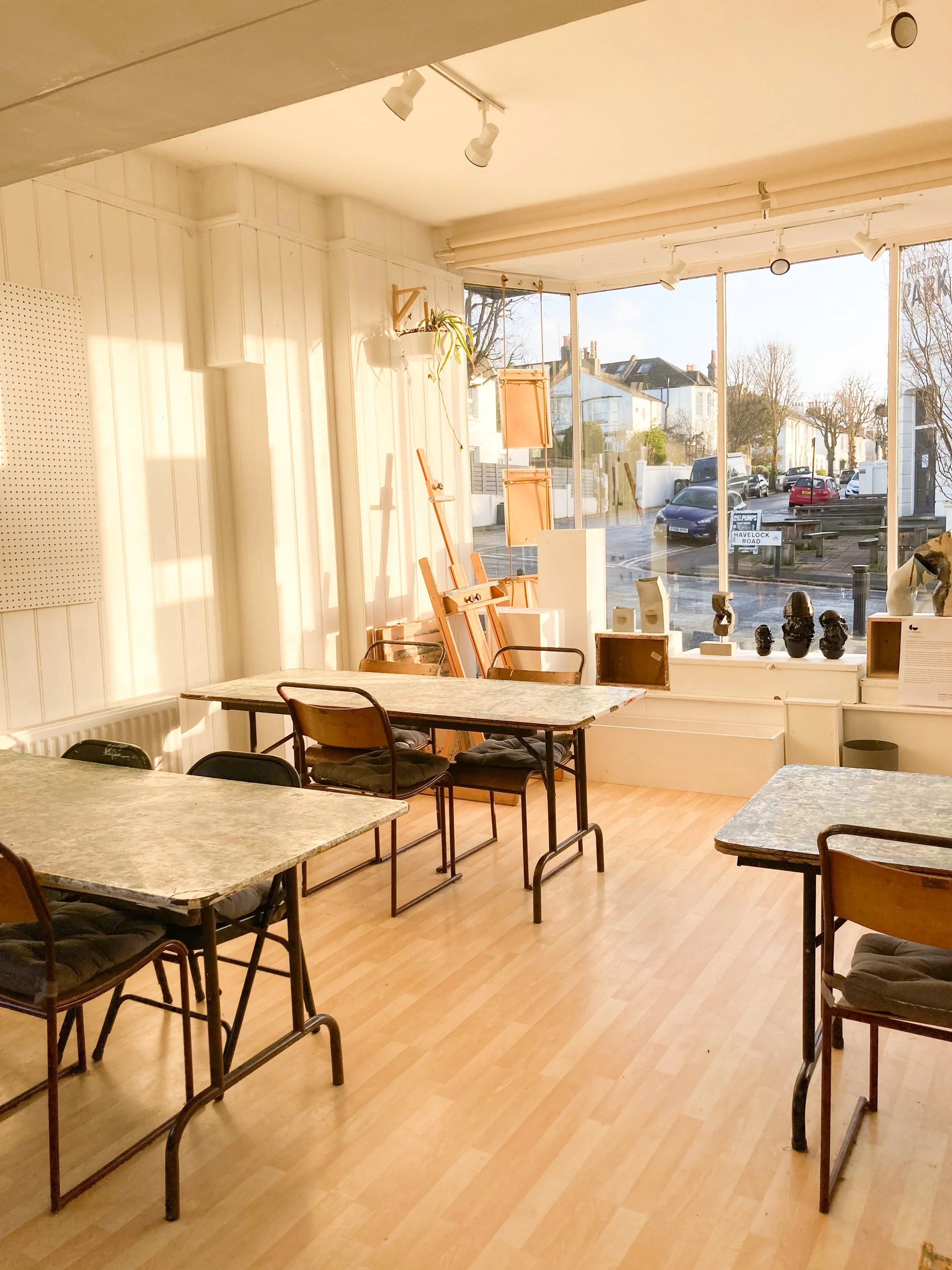 Starling Studio - Imside studio.JPG
