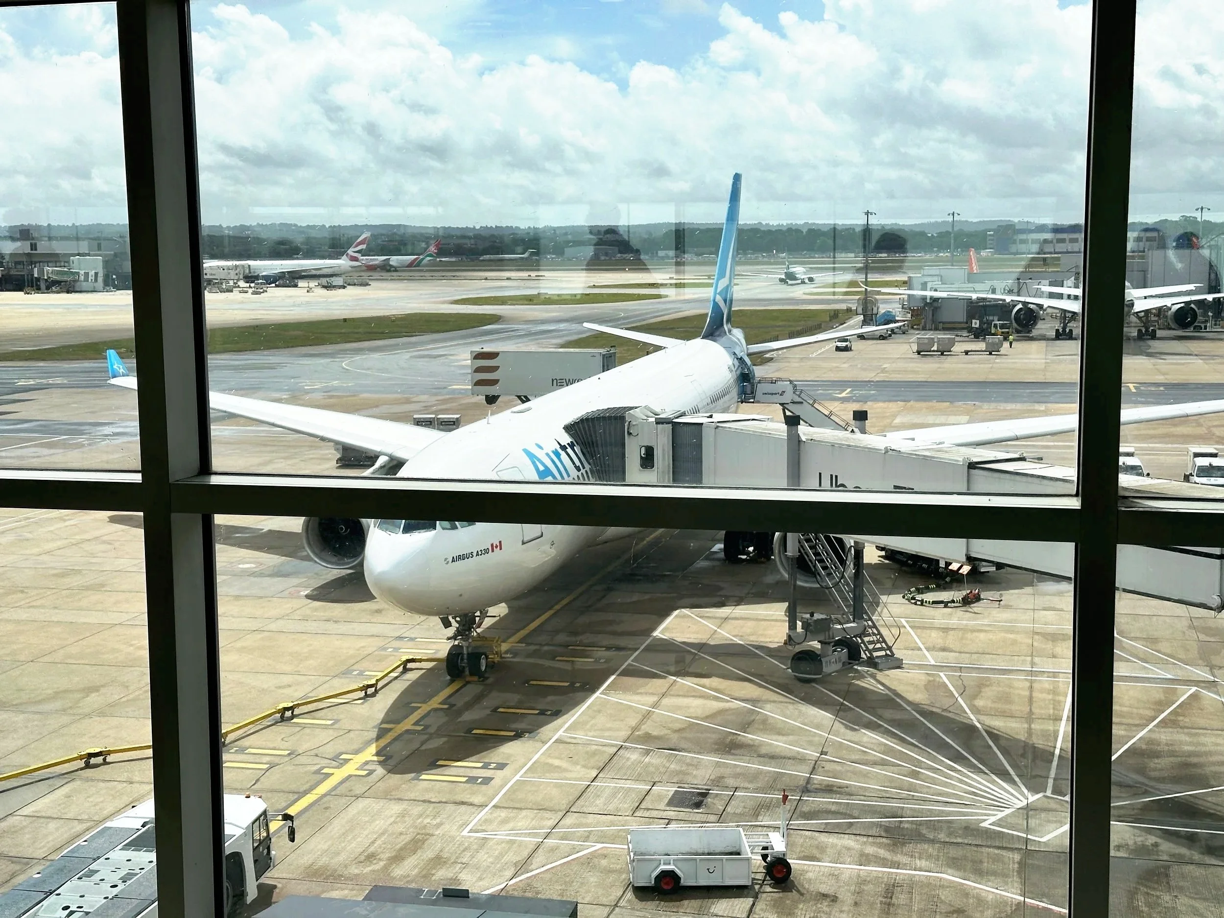 A Guide to Air Transat’s Direct Flights from the UK to Canada
