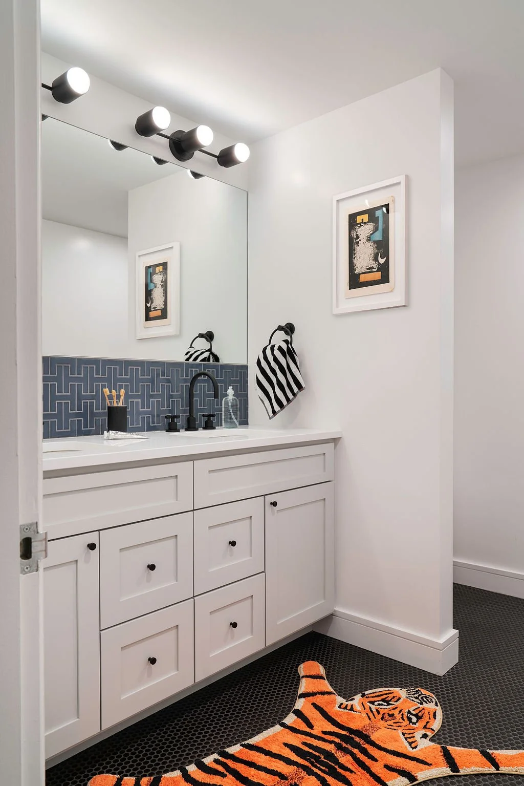 20210520-Double_Knot_Worthington_Remodel_96 (1) (1).jpg