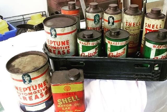 found some cool things under a  house this week, wait till you see the motorcycle this oil went into. #vintageshop #vintagemotorcycle #bsa #arielmotorcycles #wombatinthirroul #thirroulgallery #petrolhead #garage #petroleum #vintagebike #grease