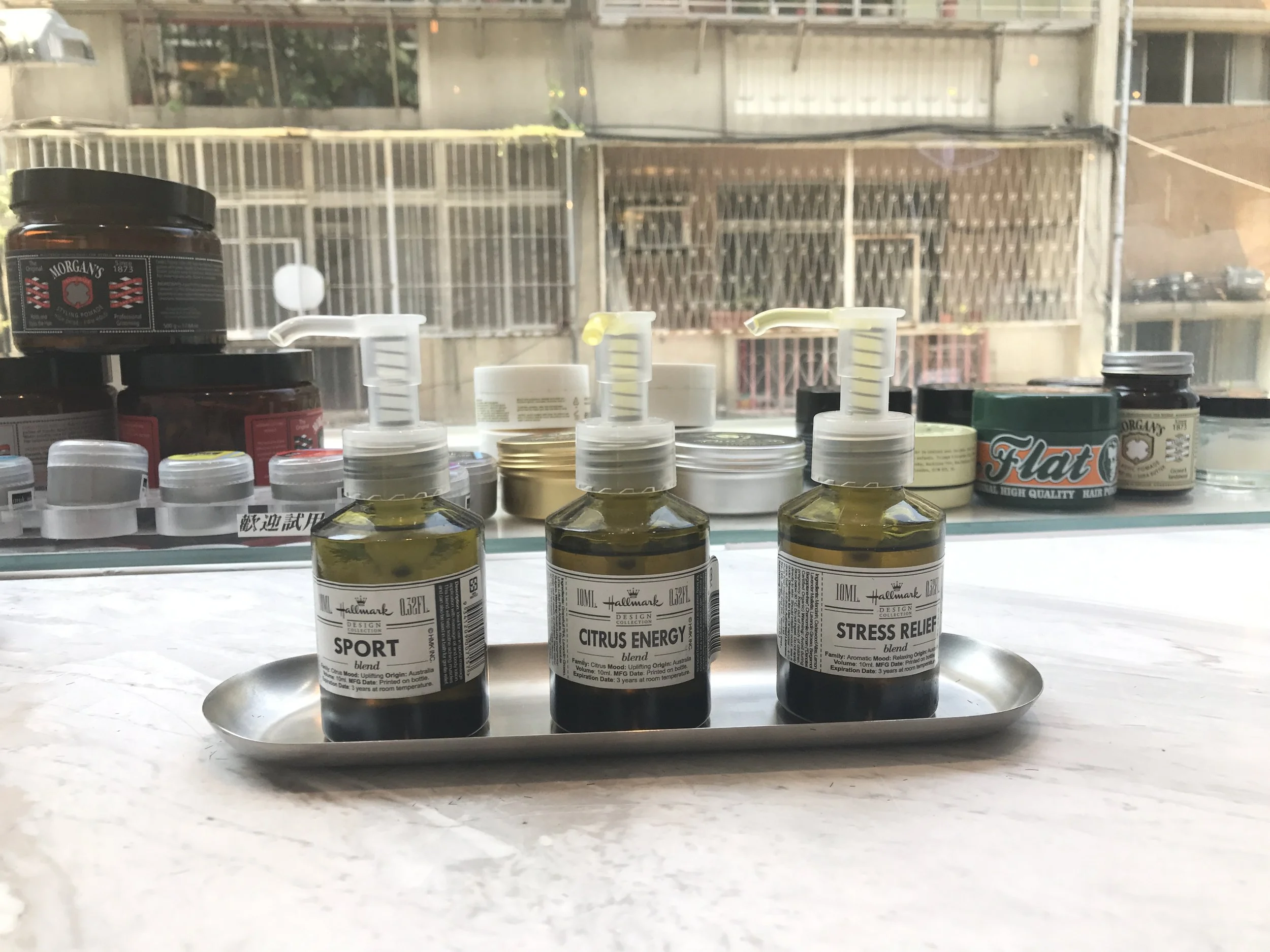 The 3 essential oils used throughout Hangover Treatment