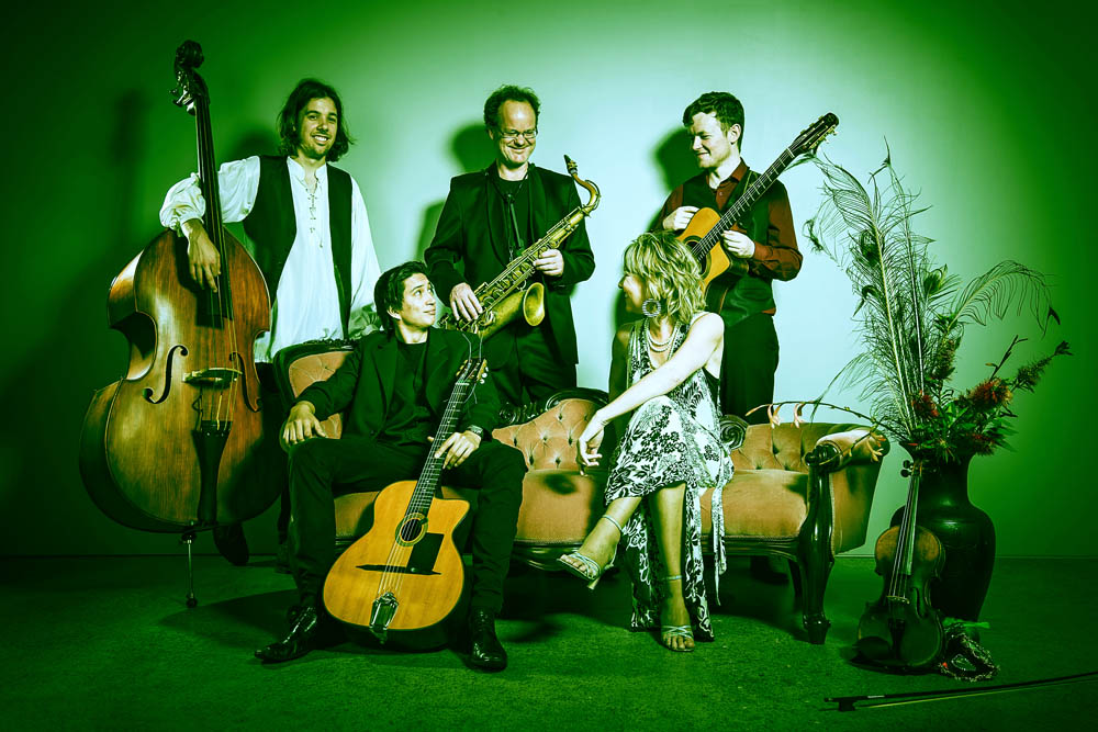 La Luna & The Gajos
