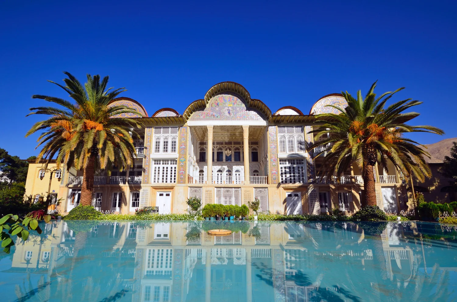 Ticket: IAS Nowruz Gala 1404 with MANSOUR and Shally Zomorodi