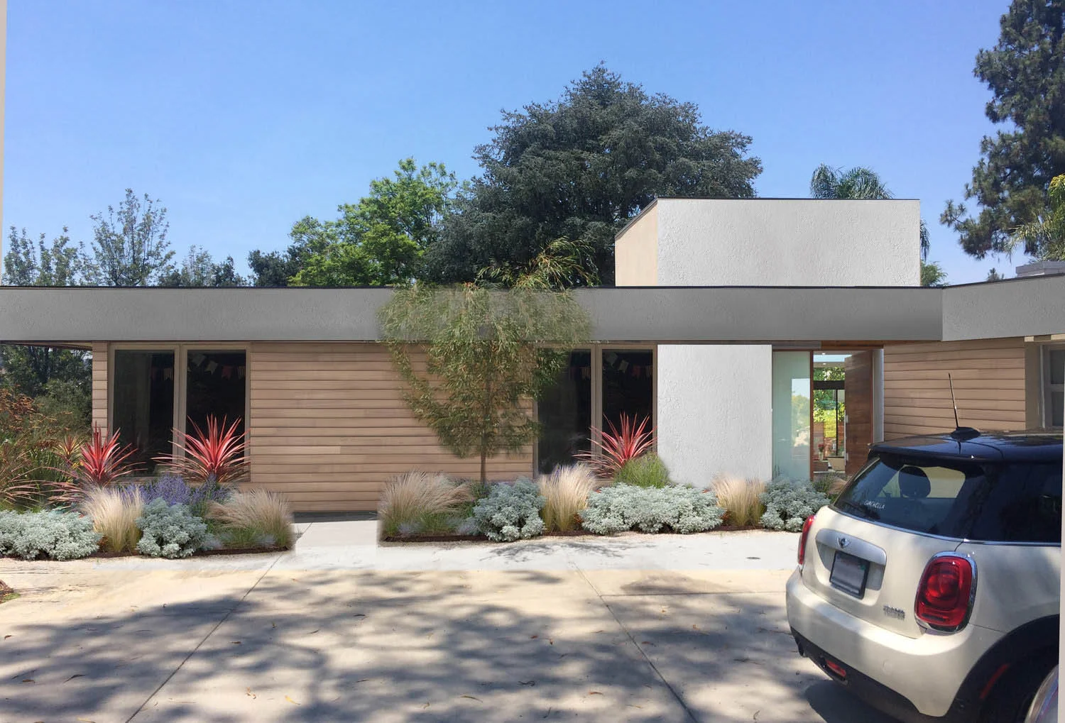 Modern facade renovation of mid century luxury residence in Hollywood Hills, CA