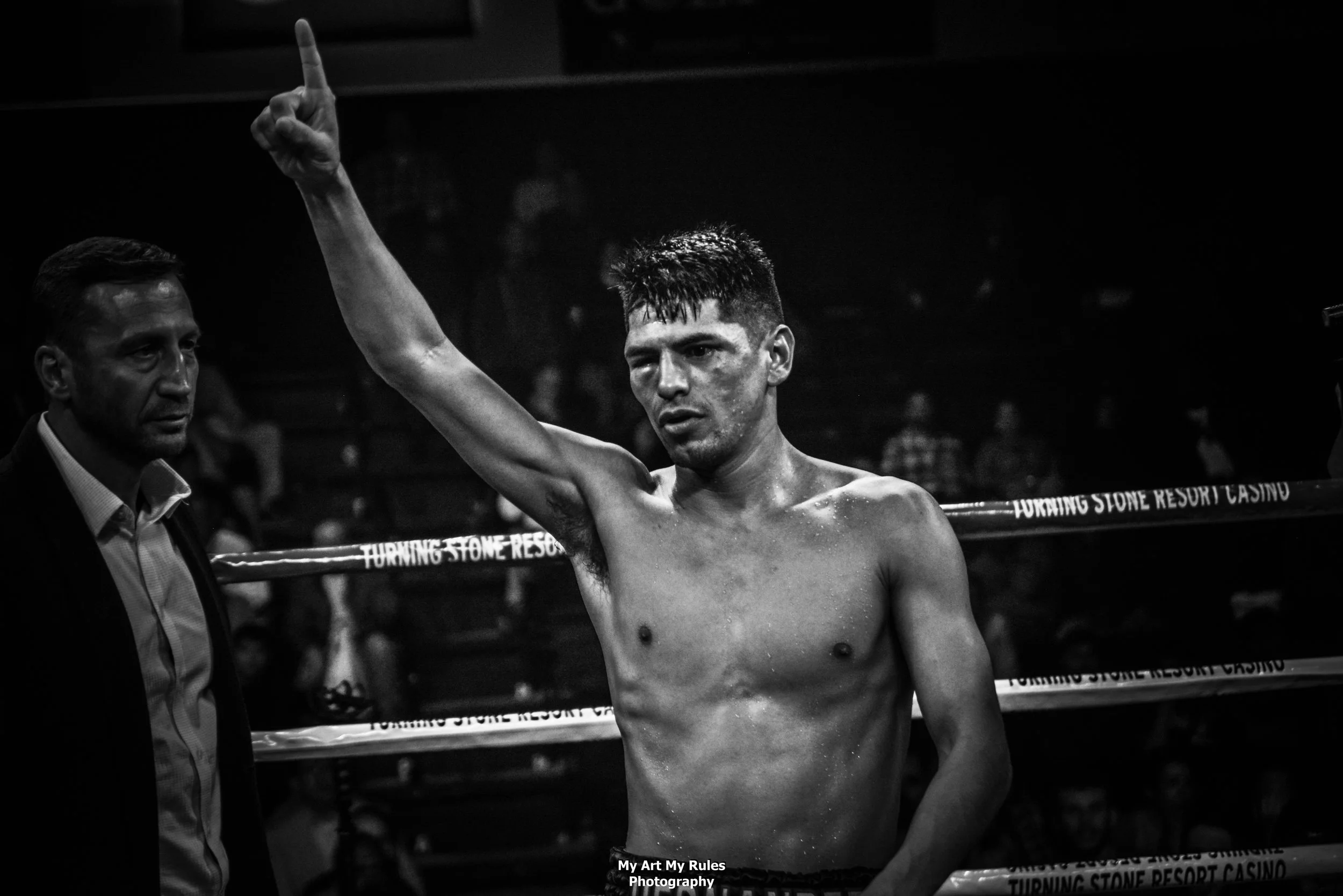 Jesse Angel Hernandez Eludes Ernesto By Split Decision. ShoBox The New Generation