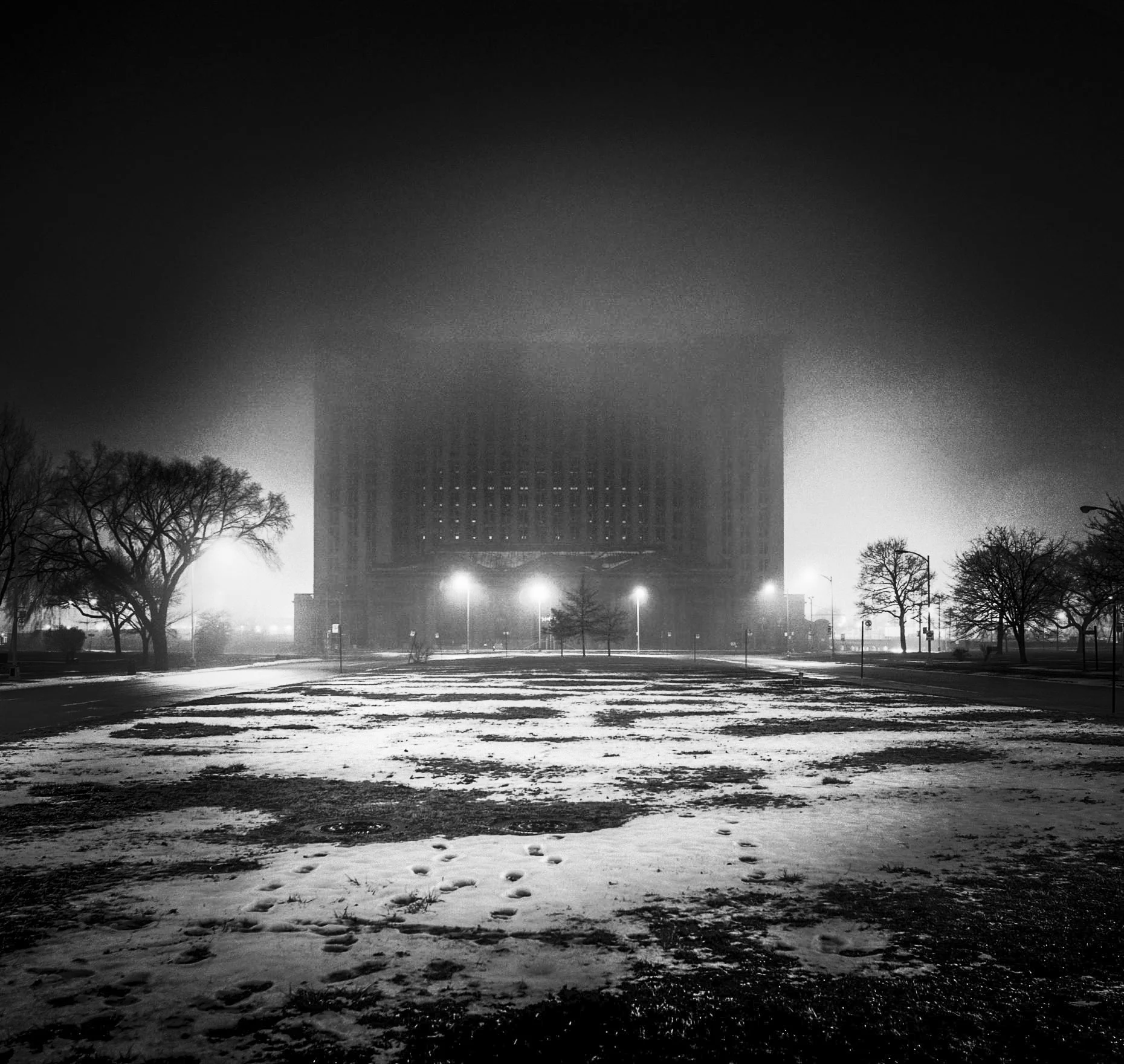 mcs_night_fog_10x10-1860x1760.jpg