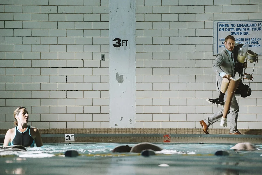 Legging It: Michael Dorman (John Tavner) mid-heist in Amazon’s Patriot