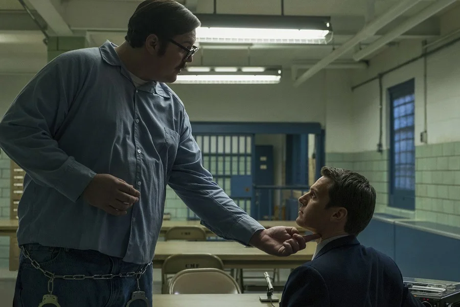 Jailhouse Blues: Cameron Britton (Ed Kemper) and Jonathan Groff (Holden Ford) in Mindhunter