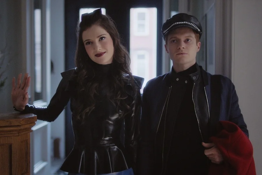Whip it, Whip it Good: Zoe Levin (Tiff) and Brendan Scannell (Pete) in Bonding