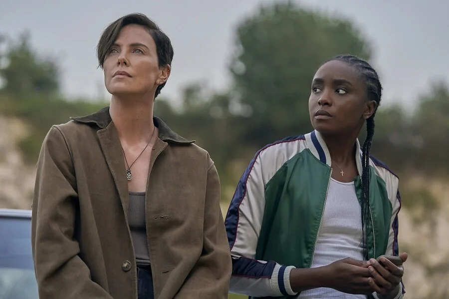 Slay Belles: Charlize Theron (Andy) and KiKi Layne (Nile) in The Old Guard