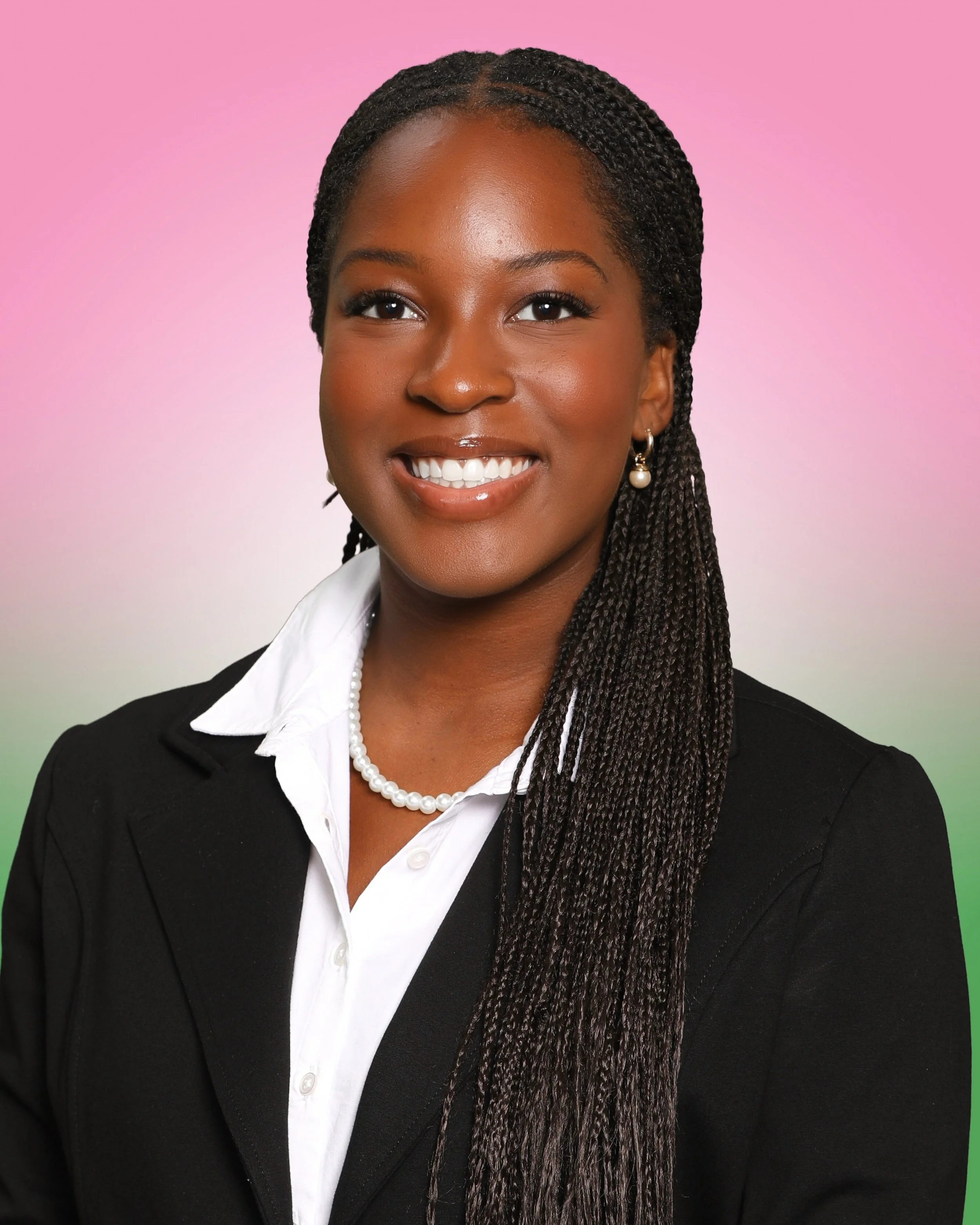Jessica Barnett headshot.jpeg