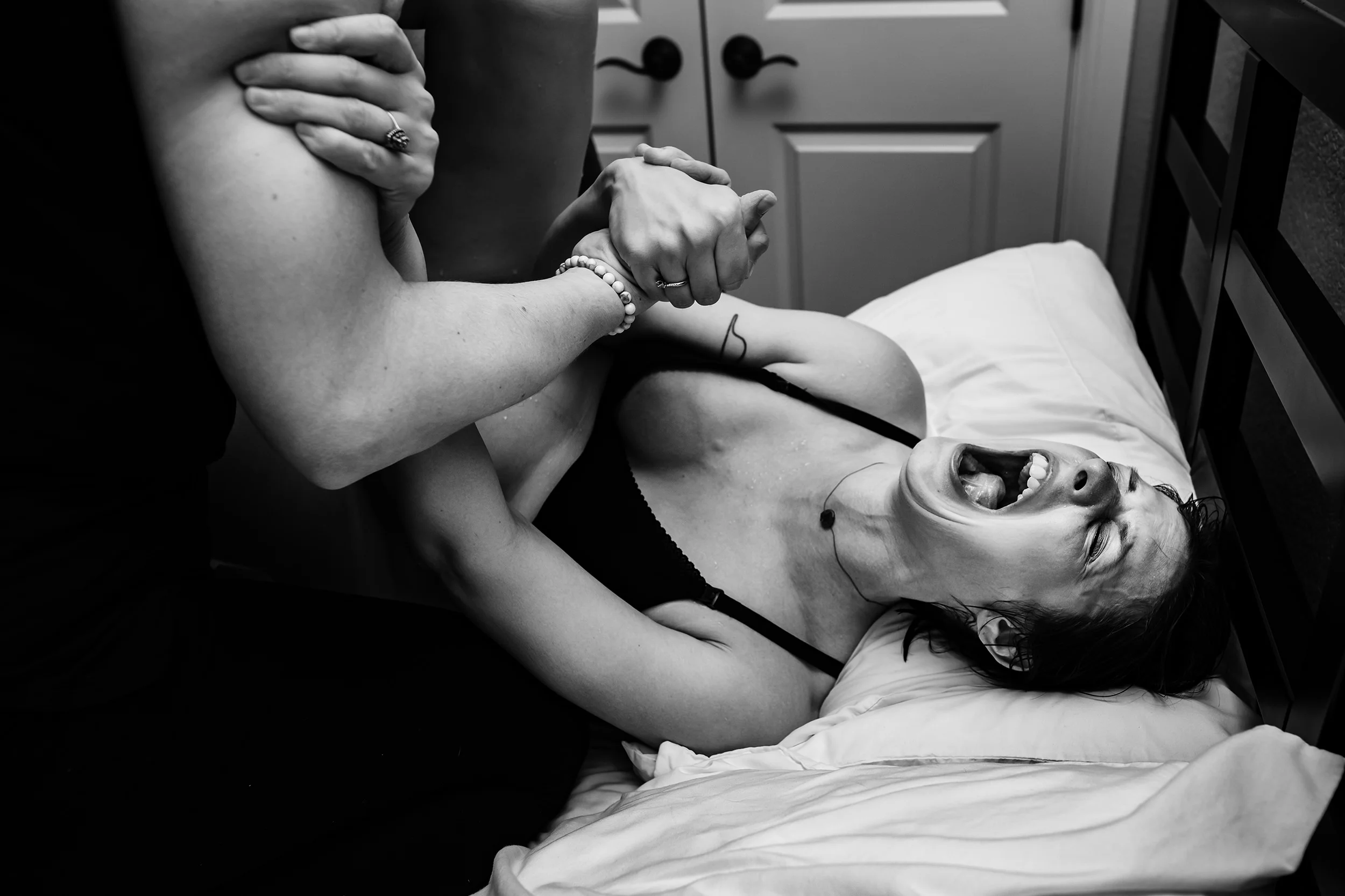 kayla grey austin birth photographer.jpg