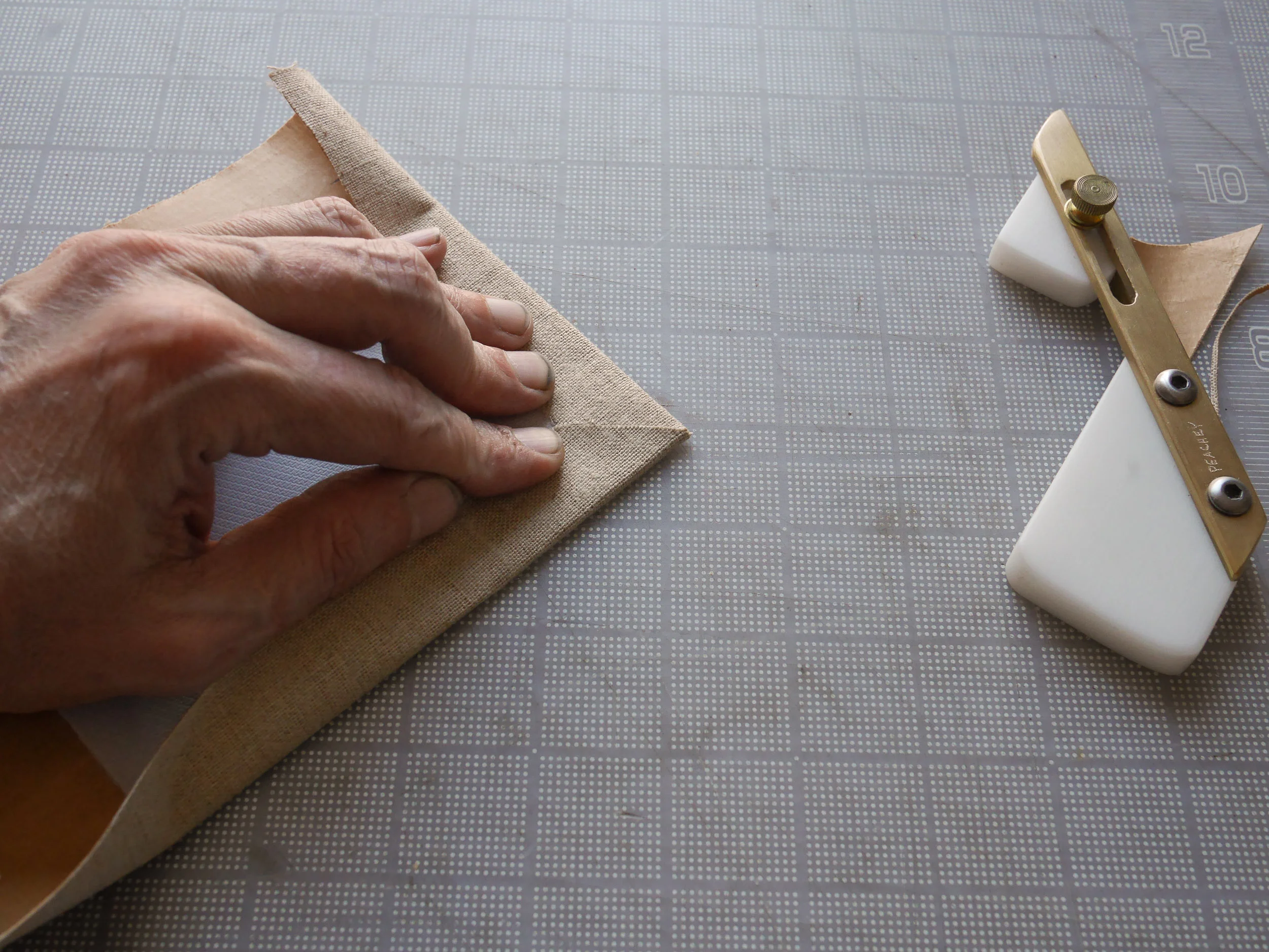 corner jig3.jpg