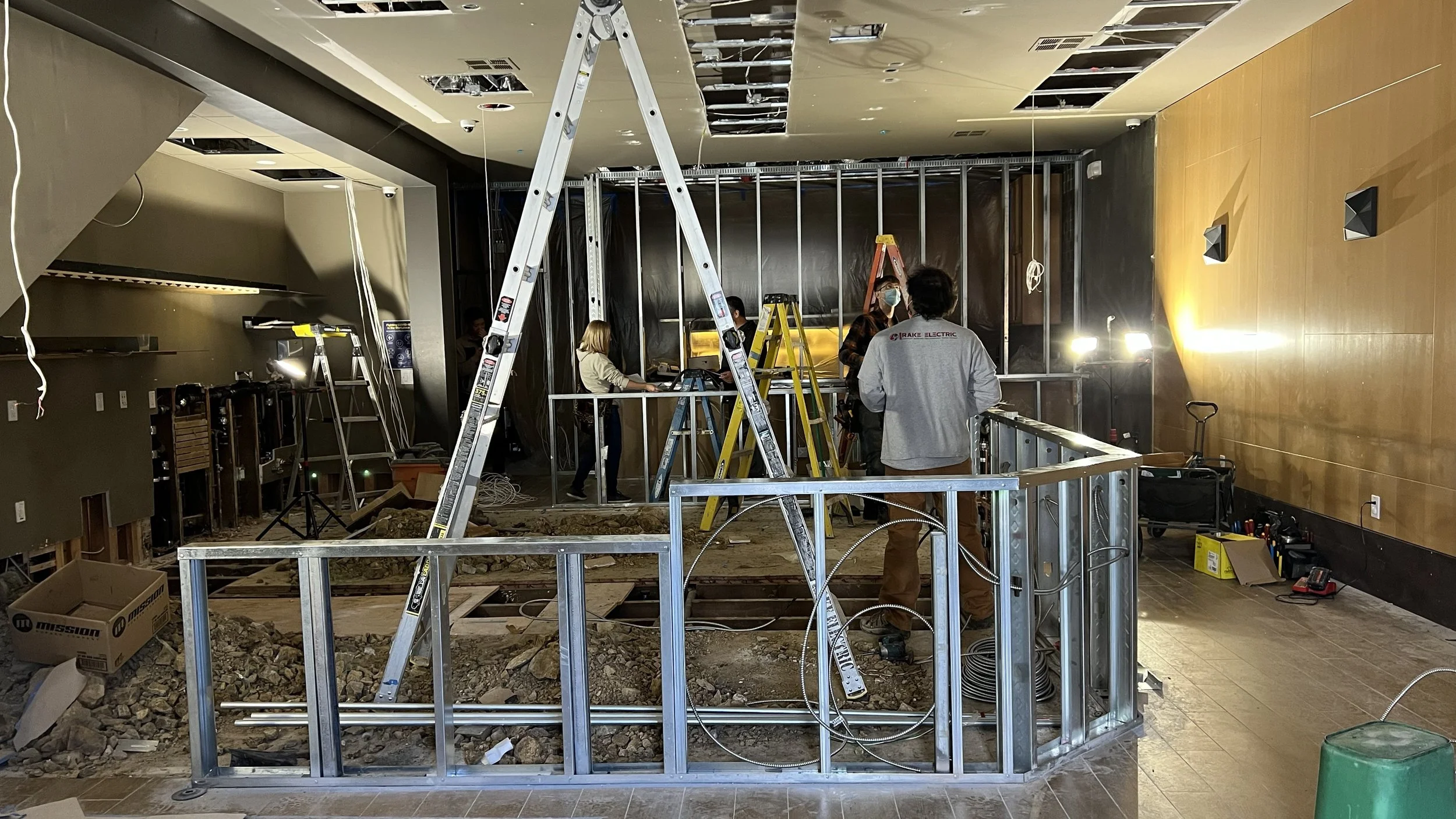  Framing &amp; rough electrical are underway! 