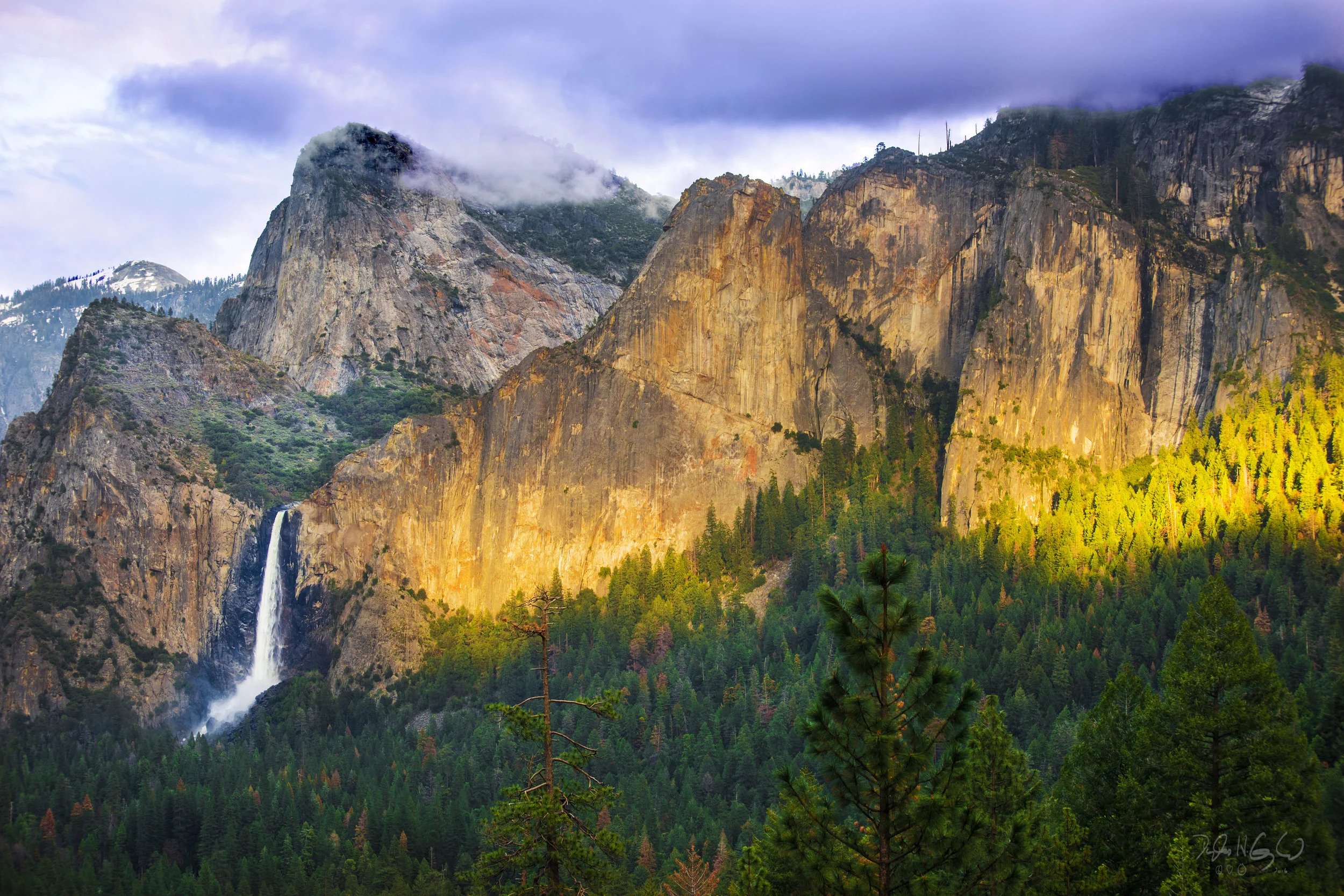 Bridlevail Falls, Yosemite National Park, California