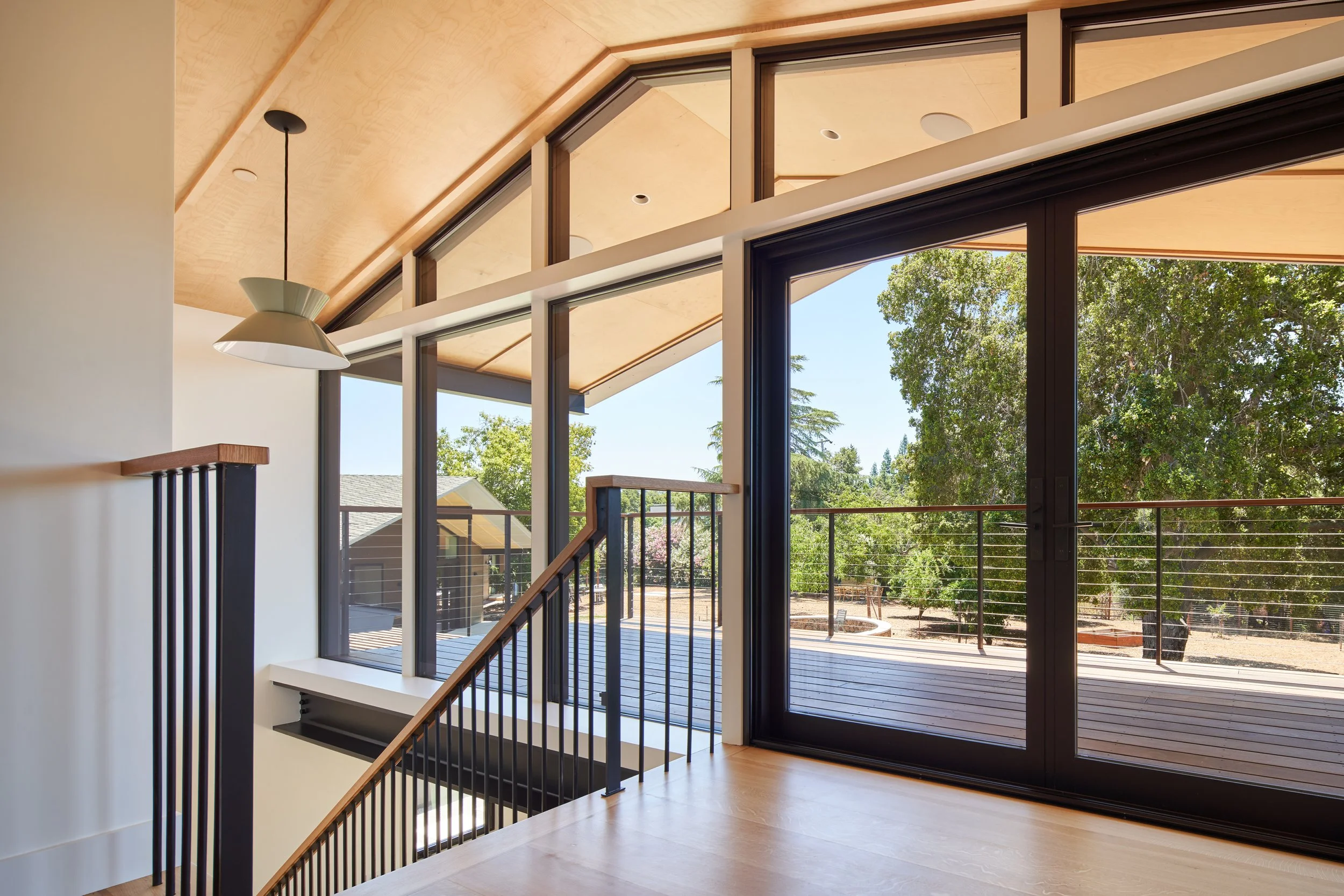 18._Guest House Deck & Stair.jpg