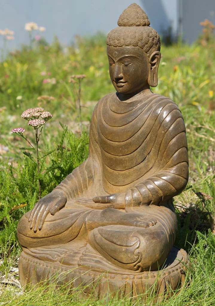 4-stone-buddha_1024.jpg